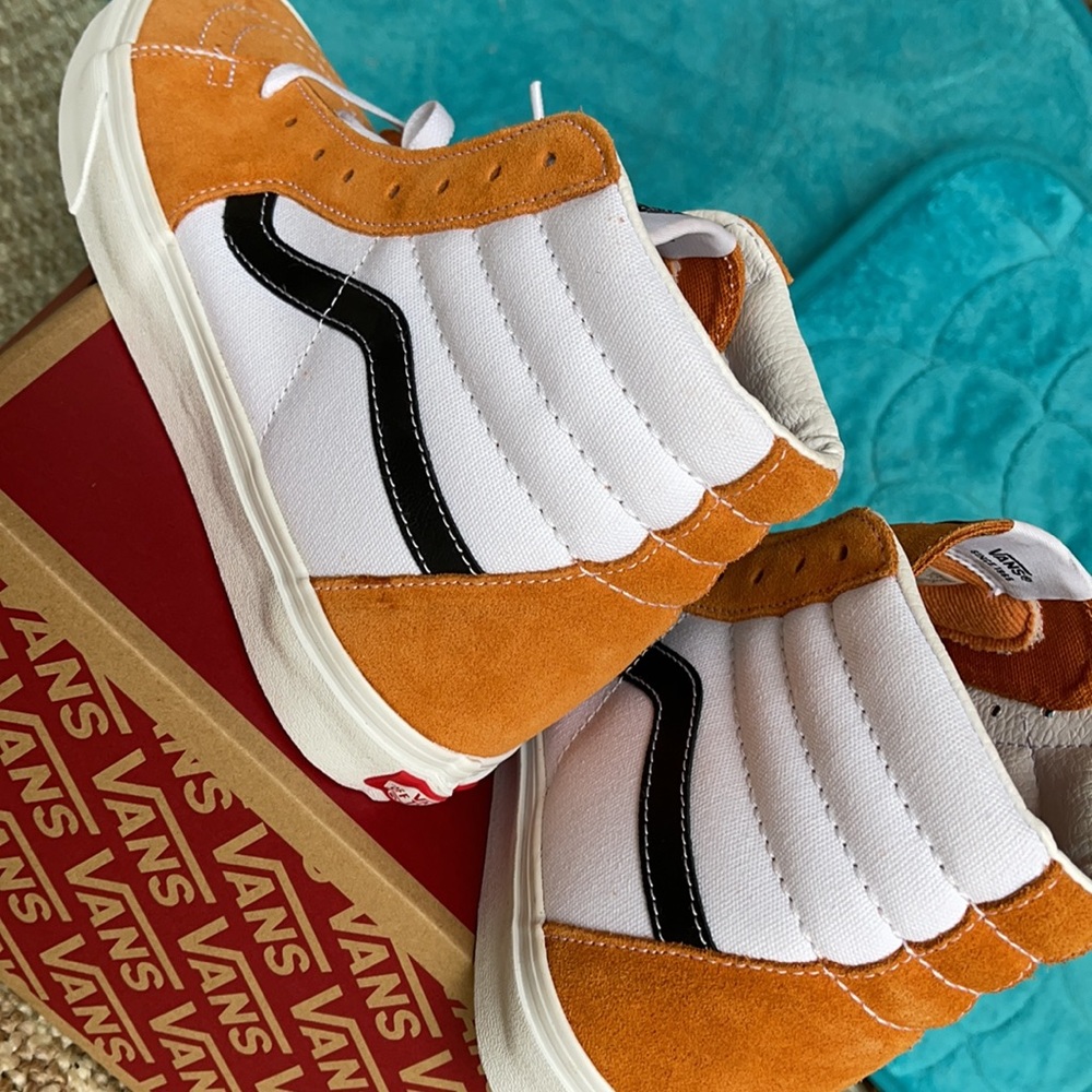 Vans Men’s Sk8-Hi Retro Sport Apricot/True White Sneakers - Picture 15 of 16